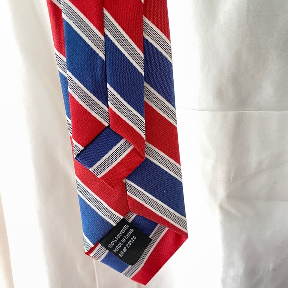 Clip on Satin Necktie. Junior's. Navy Blue White and Red. - Picture 6 of 9